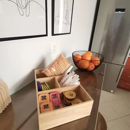 Experience Apartment *